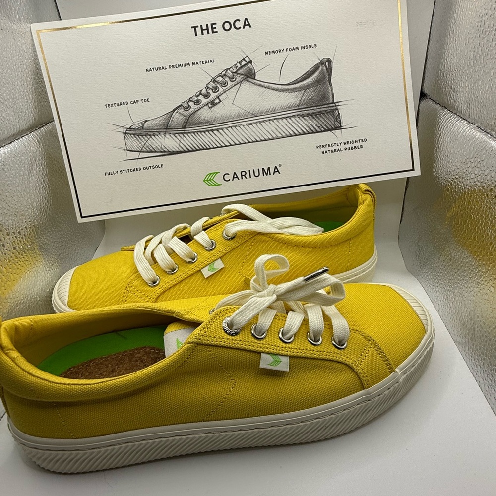 Cariuma OCA Low Yellow Canvas Sneakers 9 NWOT